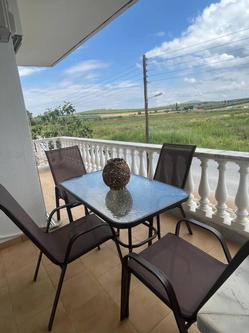 Апартаменты Eirini'S House Паралия-Дионисиу Экстерьер фото